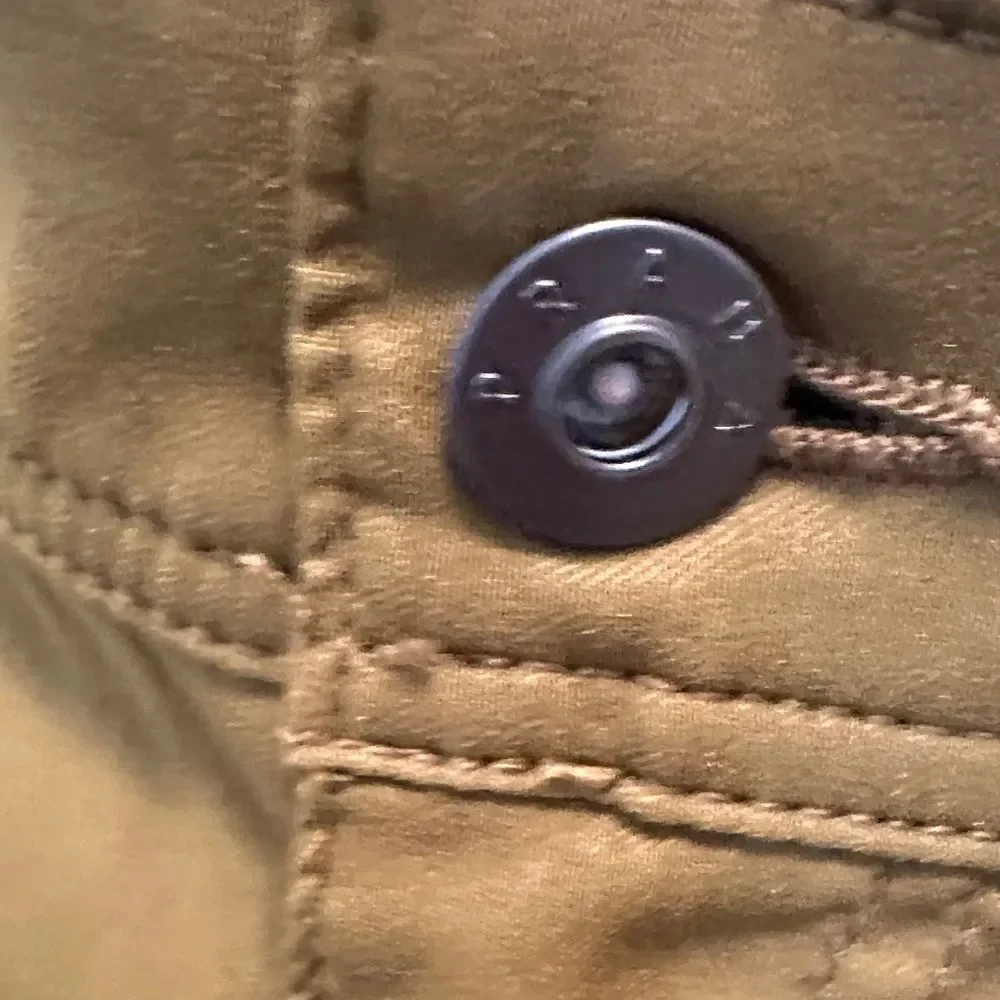 Prana Women's Brown Athletic Shorts Hiking Camping Outdoors Active - Picture 3 of 6